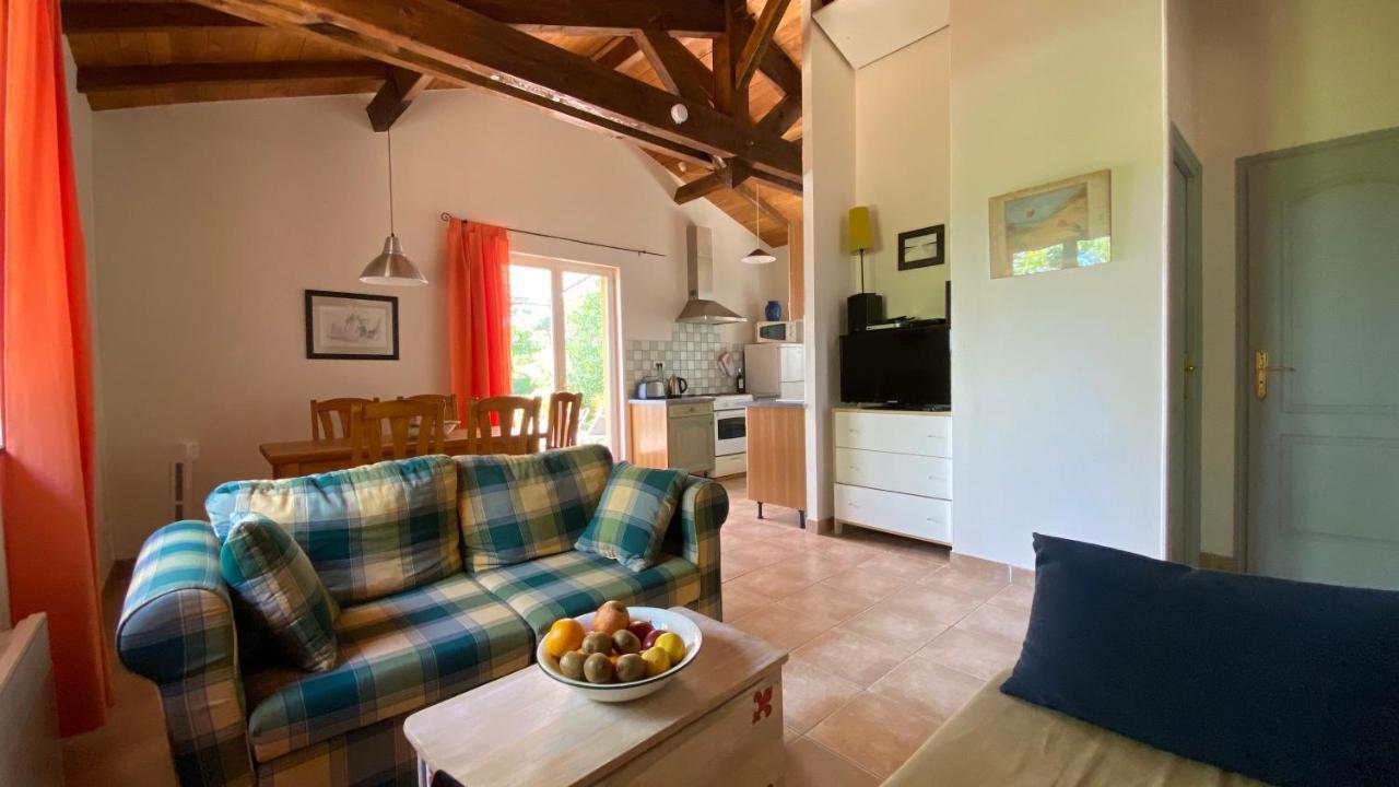 Les Hauts du Coustalier Doissat Extérieur photo